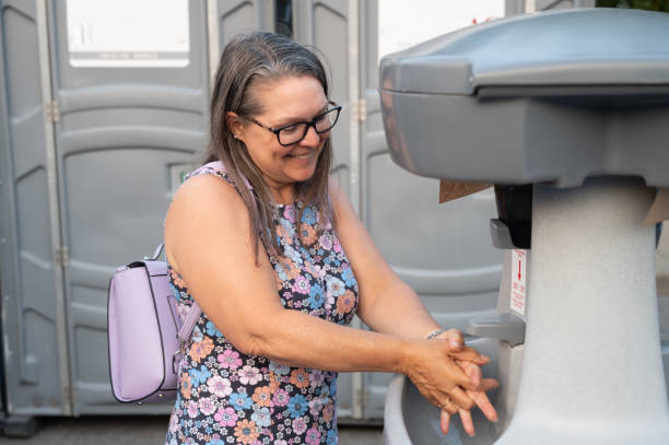 Portable restroom solutions in Bel Ridge, MO